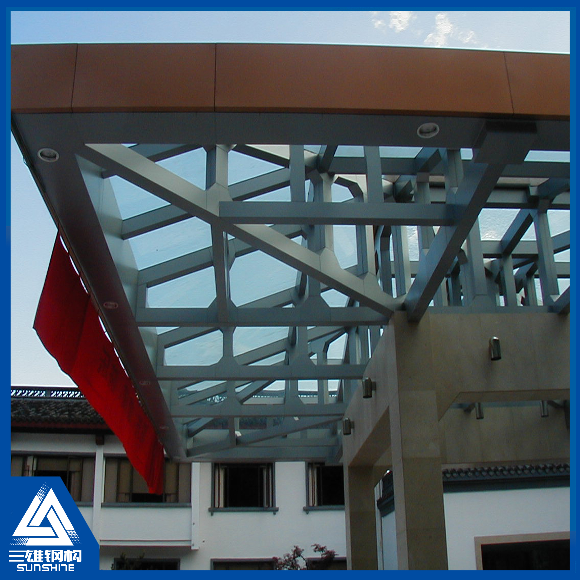 Economic and Hot Sale Prefabricated Construction of Decorative Steel Structure