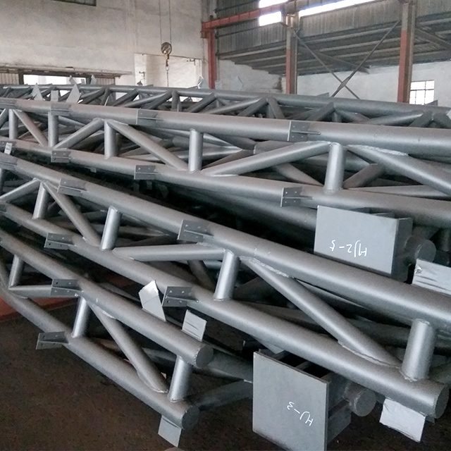 Steel Trusses For Amusement Facilities